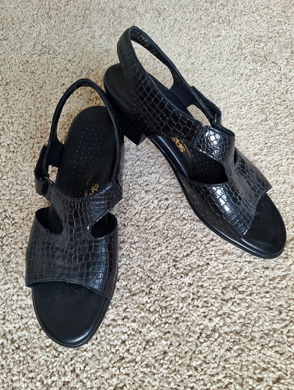 SAS Women's Suntimer Heel Adjustable Strap Sandal in Black Leather Croc Size 8.5